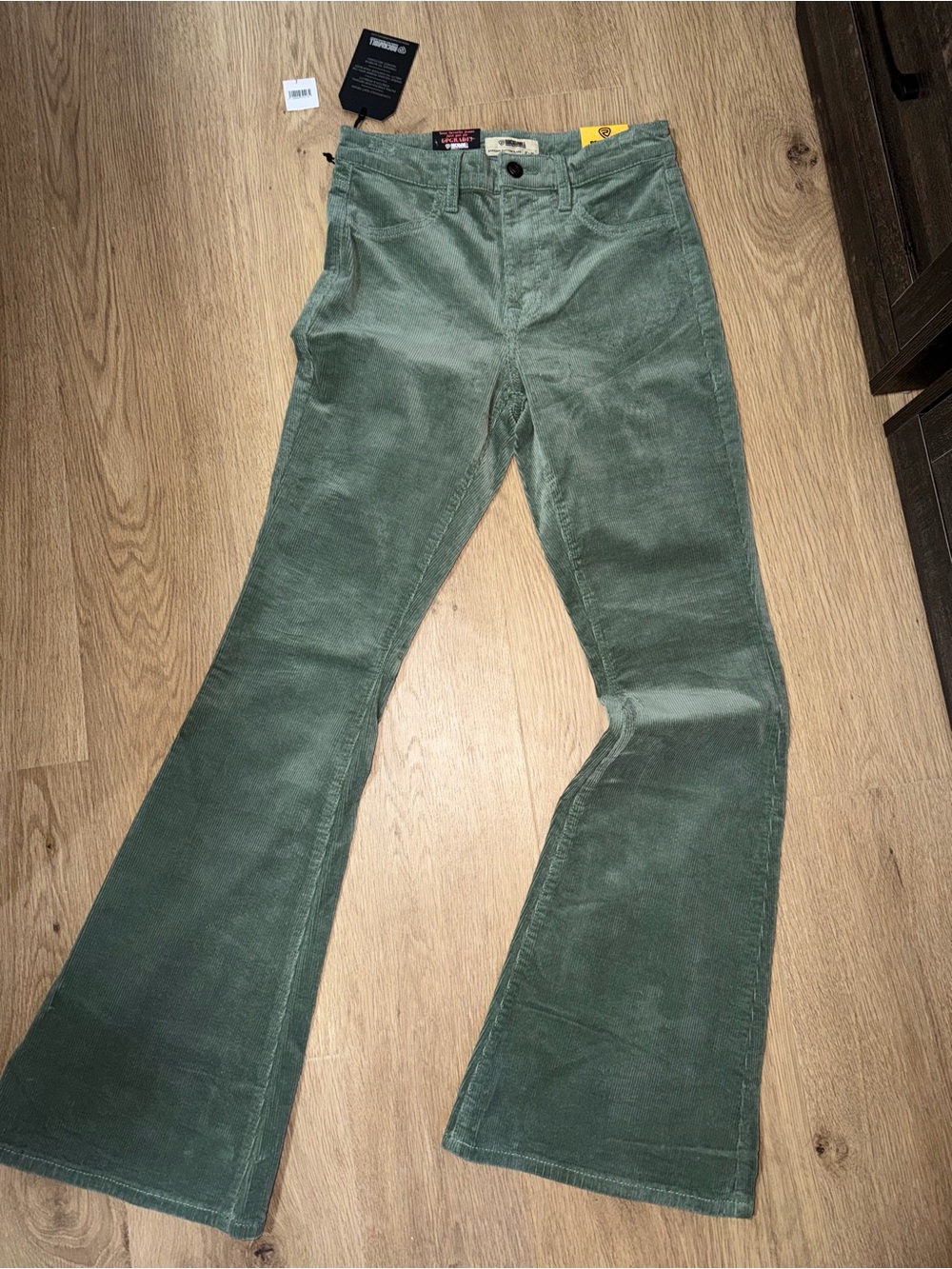 Rock&roll NWT Women's Olive Green Corduroy Flare Jeans